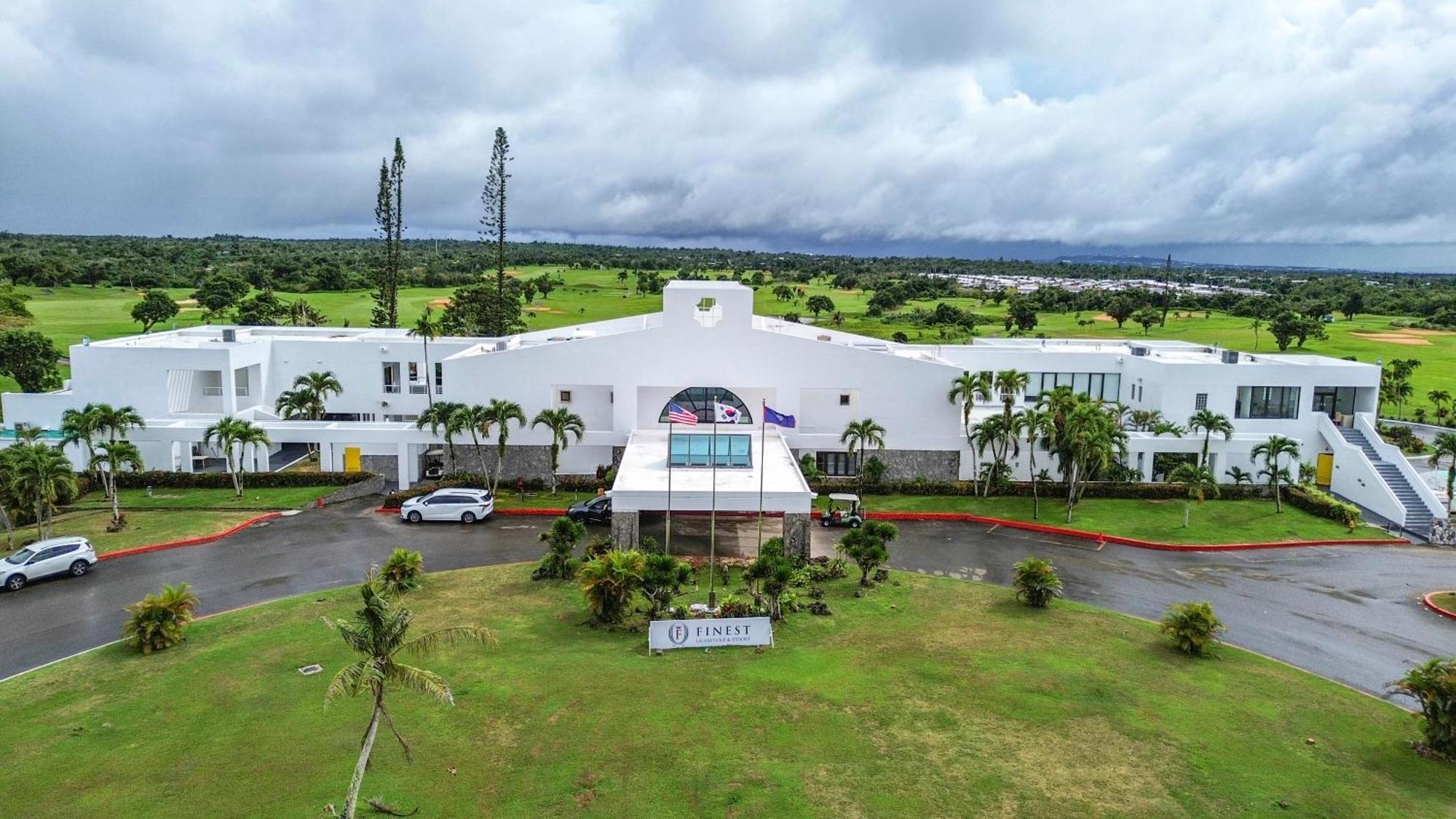 Finest Guam Golf And Resort Yigo Exteriér fotografie